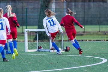 Bild 20 - wCJ Hamburger SV - Altona 93 : Ergebnis: 8:1